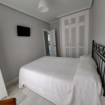 Apartamento Pinares Del Atlantico ชิกลานา เด ลา ฟรอนเตรา ภายนอก รูปภาพ