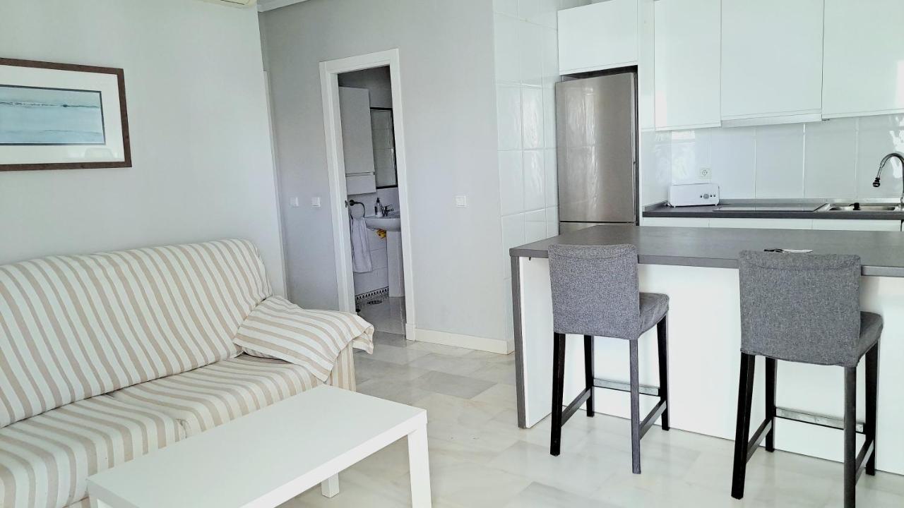 Apartamento Pinares Del Atlantico ชิกลานา เด ลา ฟรอนเตรา ภายนอก รูปภาพ