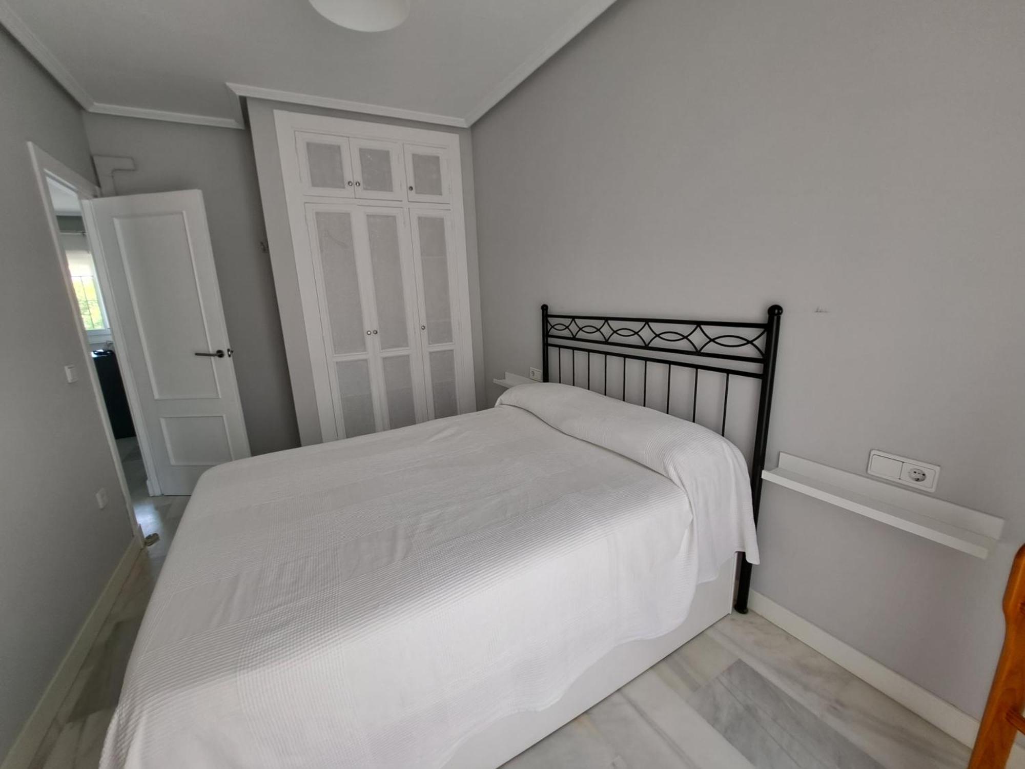 Apartamento Pinares Del Atlantico ชิกลานา เด ลา ฟรอนเตรา ภายนอก รูปภาพ