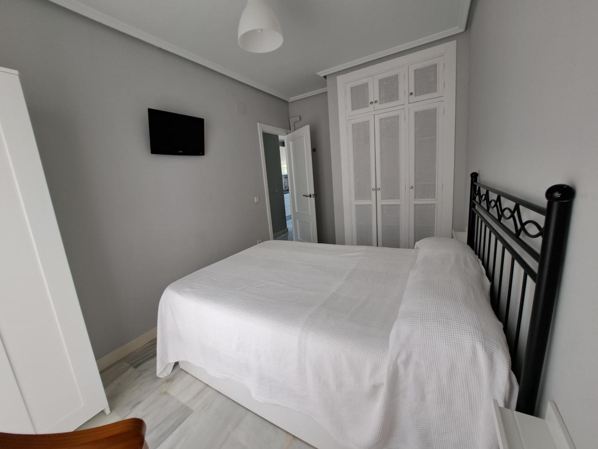 Apartamento Pinares Del Atlantico ชิกลานา เด ลา ฟรอนเตรา ภายนอก รูปภาพ